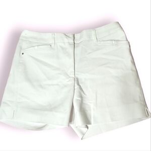 Tahari white shorts size 4